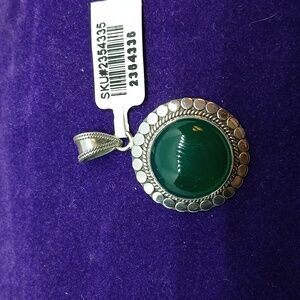 2354335-5. Unisex Bali Green Chalcedony 925 Sterling Silver